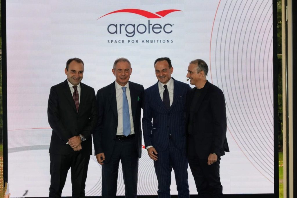 Argotec inaugura lo SpacePark: 25 milioni di investimento e oltre 100 assunzioni per la produzione in massa di microsatelliti