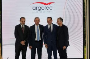 Argotec inaugura lo SpacePark: 25 milioni di investimento e oltre 100 assunzioni per la produzione in massa di microsatelliti